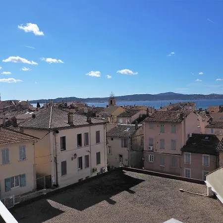 Les Pins Dores